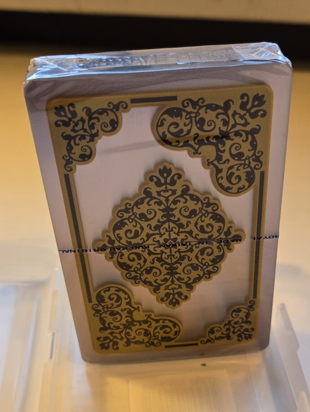 Waterproof Transparent Playing Cards - New In Case - Picture 4 of 8